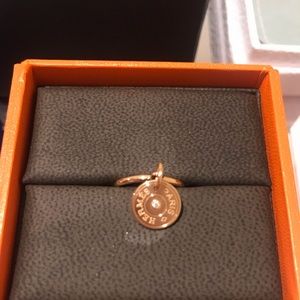 ⚫️SOLD⚫️Hermes Cambia Ring